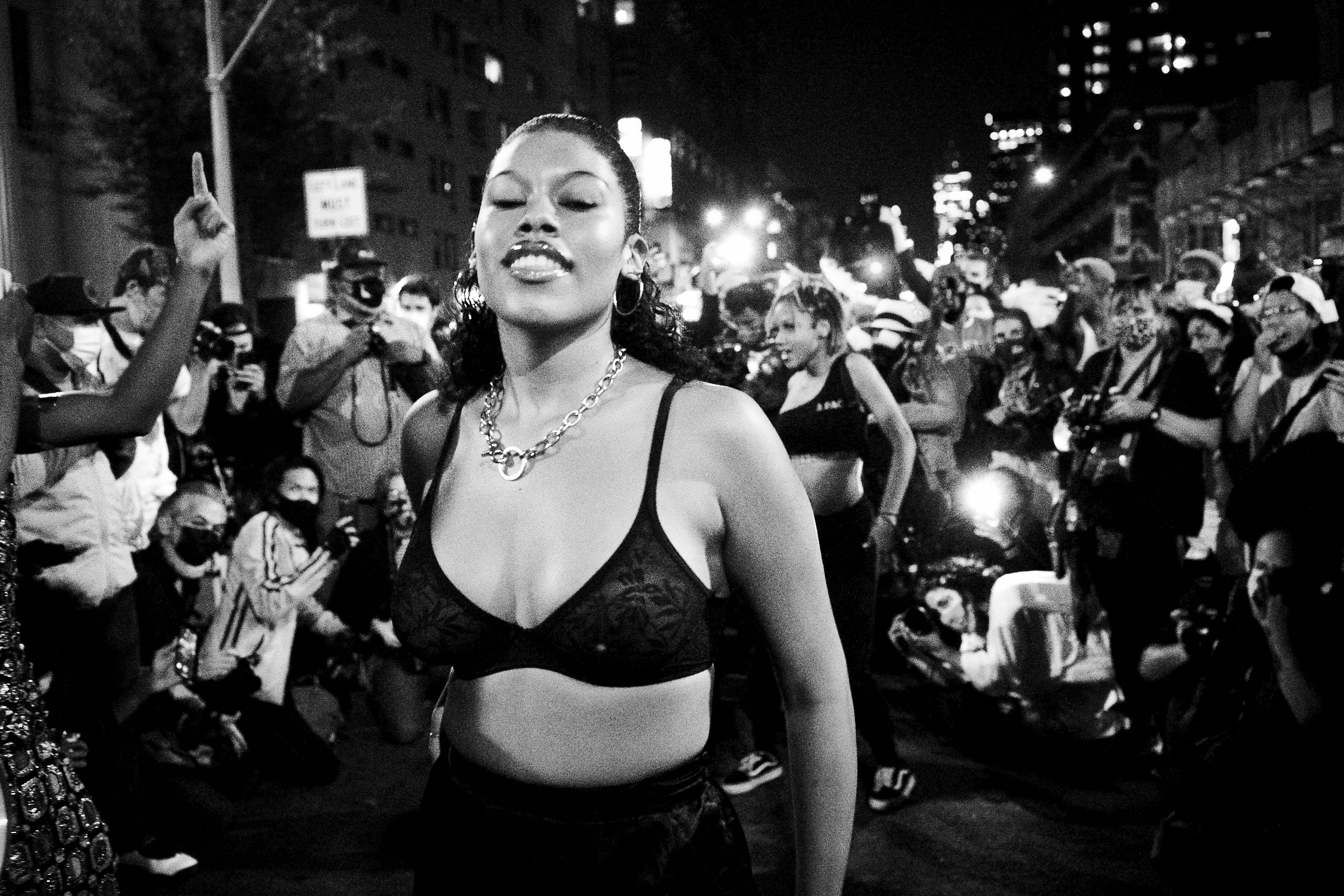 20201015-1_NYC_Protests_Stonewall_02_0556_SeanWaltrous