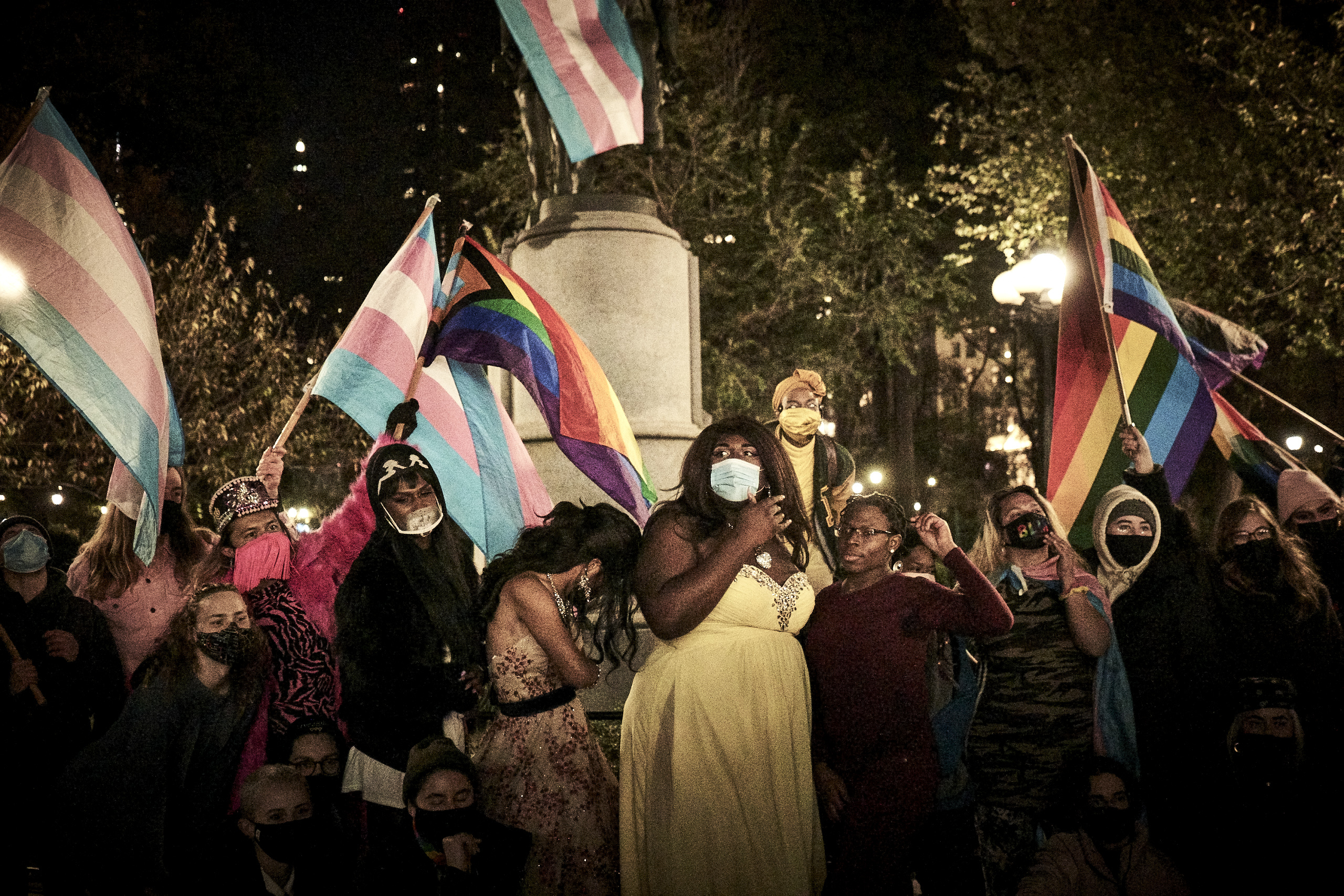 20201119-1_NYC_Protests_Stonewall_04_0959_SeanWaltrous