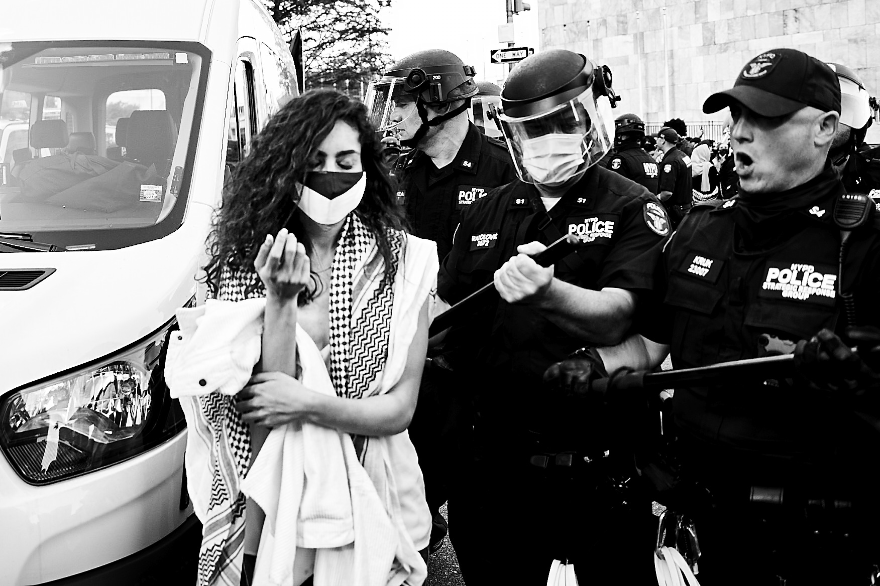 210518-1_NYC_Protests_FreePalestineIsraeliConsulateToUN_Arrests_UN_1044